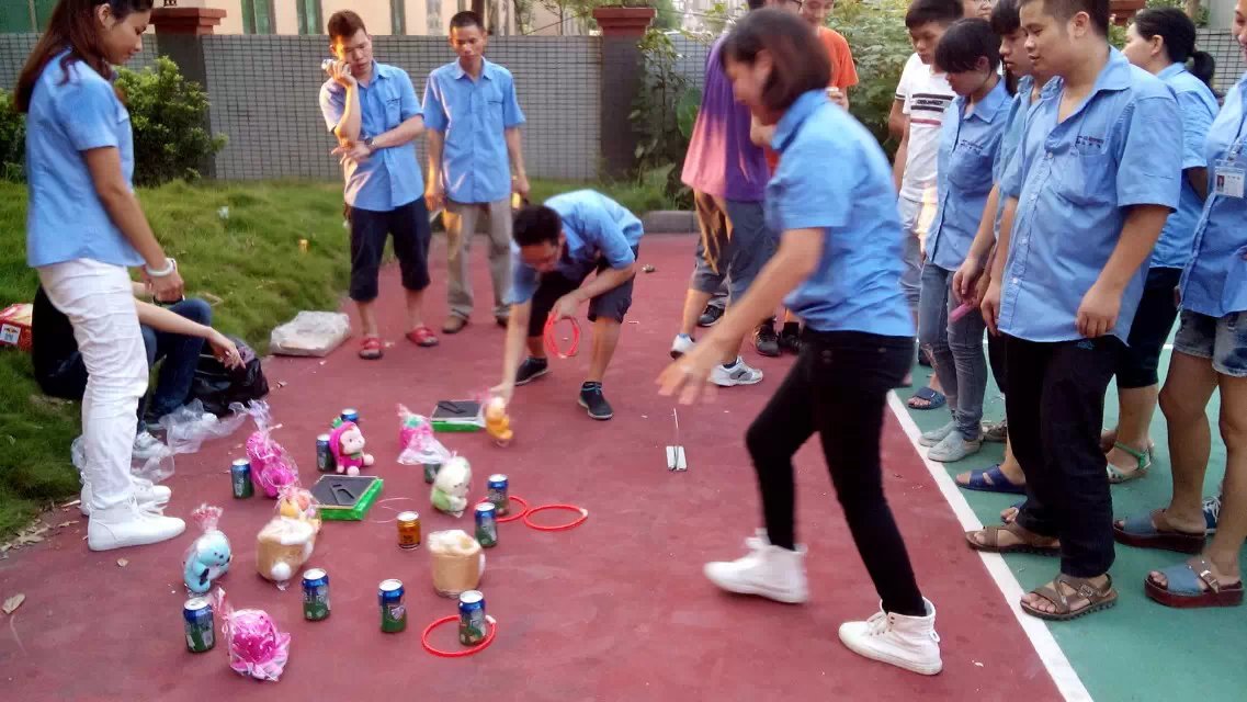 公司文娛-套禮物.jpg
